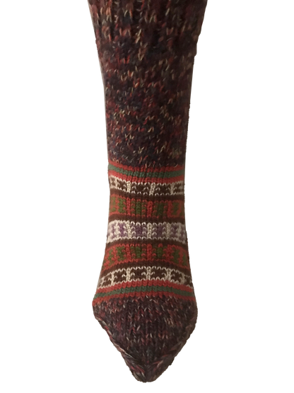 "Subtle Burgundy Blends"- hand knit woollen socks with a blend of maroon colours with elegant patterns